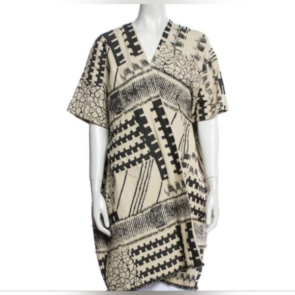 Zero + Maria Cornejo Jackets & Blazers - Zero + Maria Cornejo "Gaban"  Over Sized abstract coatblack & white Sz XS/S
